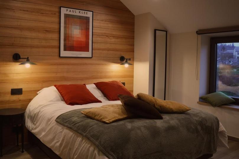 Bed and Breakfast La Jardiniere Érezée Esterno foto